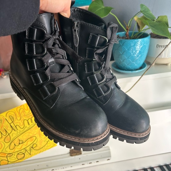 AquaDiva Stylish Shirley Black Leather Combat Boots 37/6.5" - Picture 16 of 16